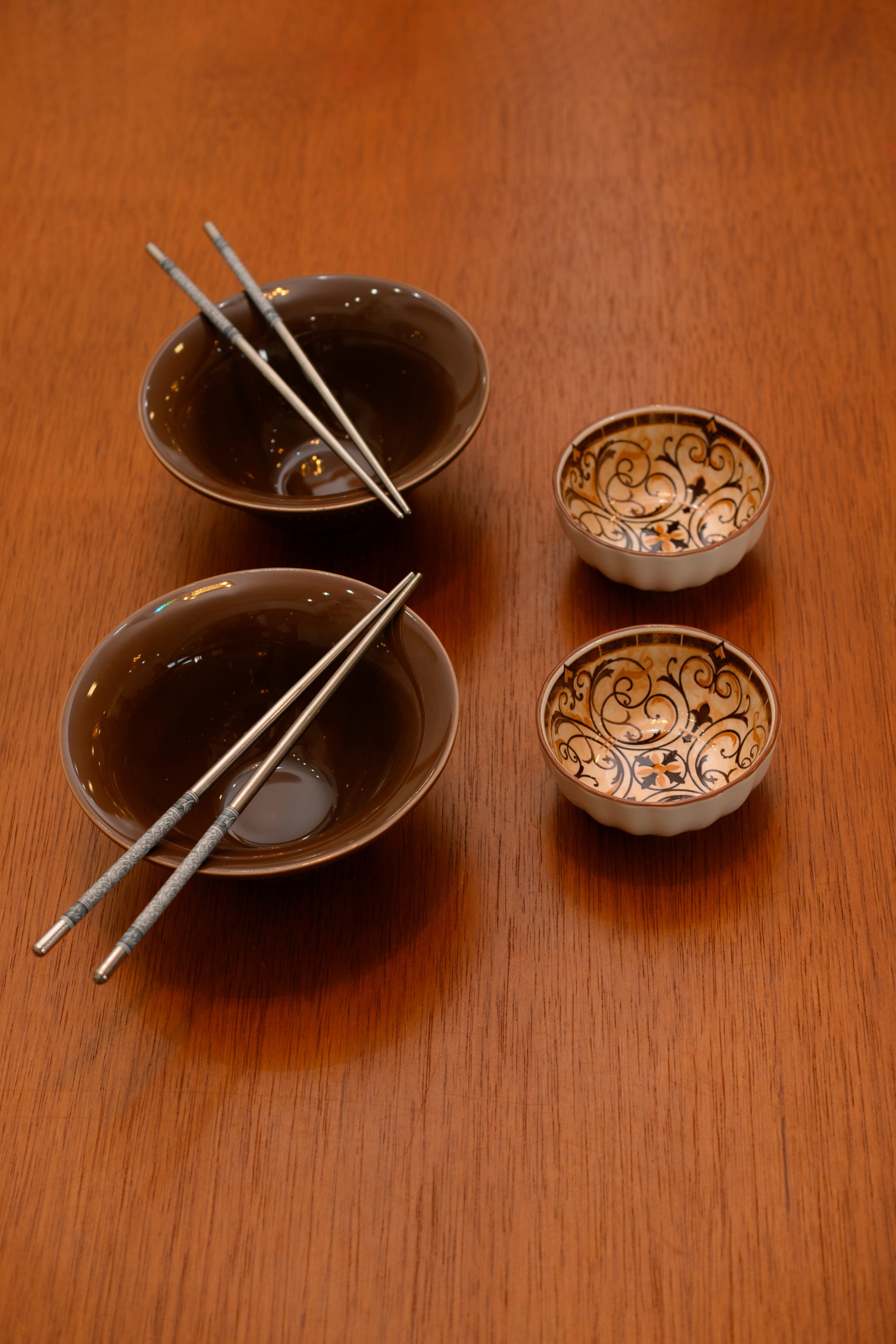 KIT COREANO RAMEON BOWL ACANTHUS CACAU MINI BOWLS PORCELA C/ ESTAMPA DIVERSA DBL – 06PÇS