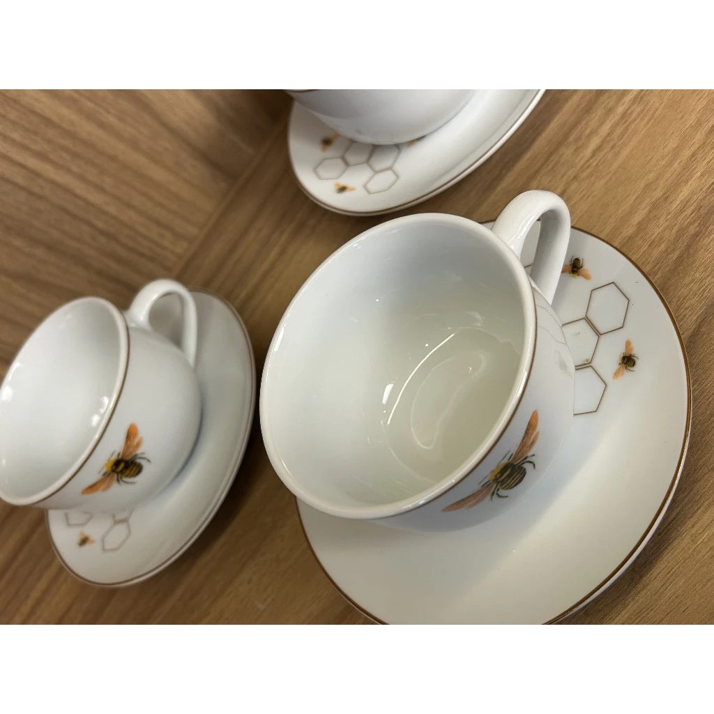 XICARA E PIRES PARA CHÁ ABELHA EM PORCELANA 220ML - FULL FIT